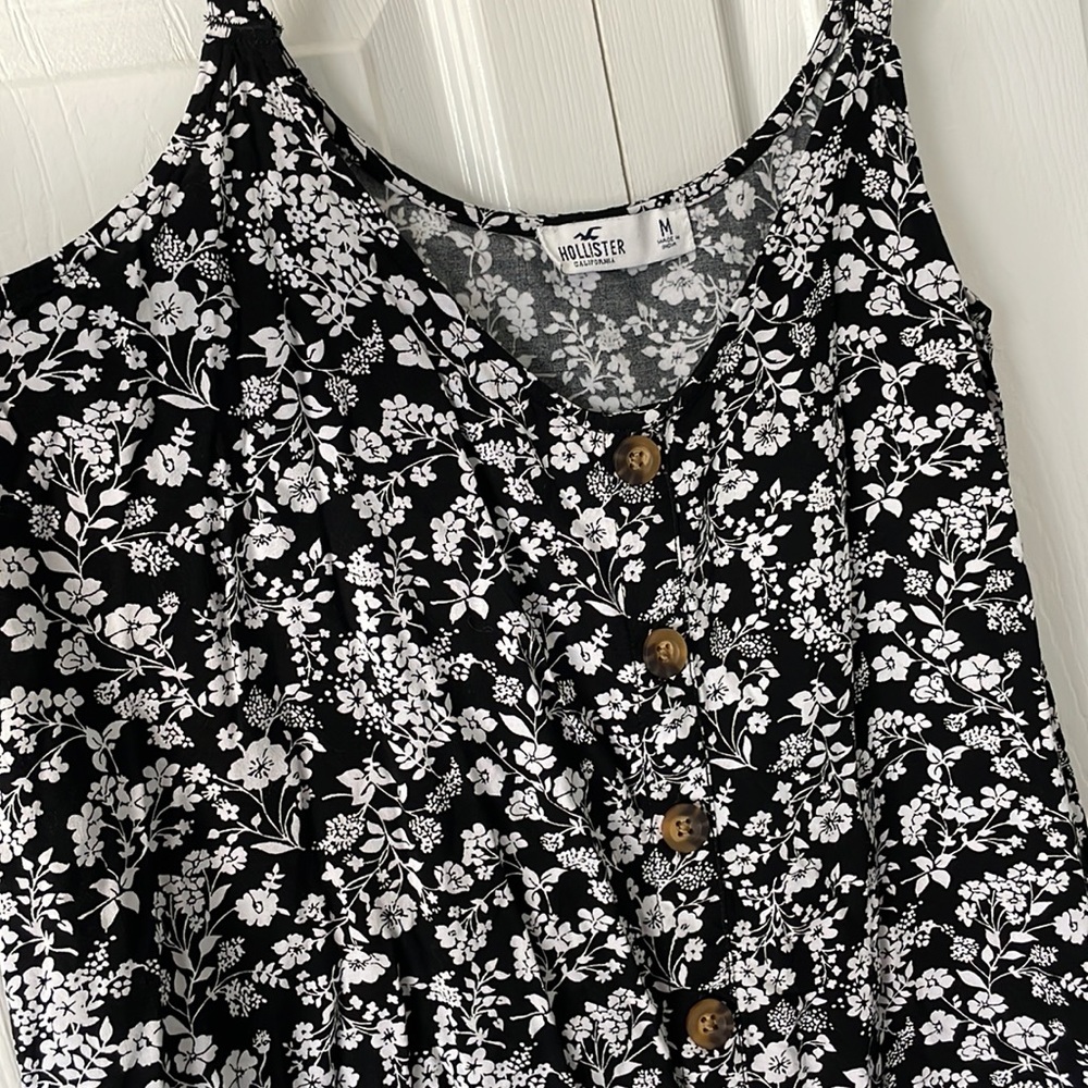 Hollister Floral Tank - Picture 3 of 5